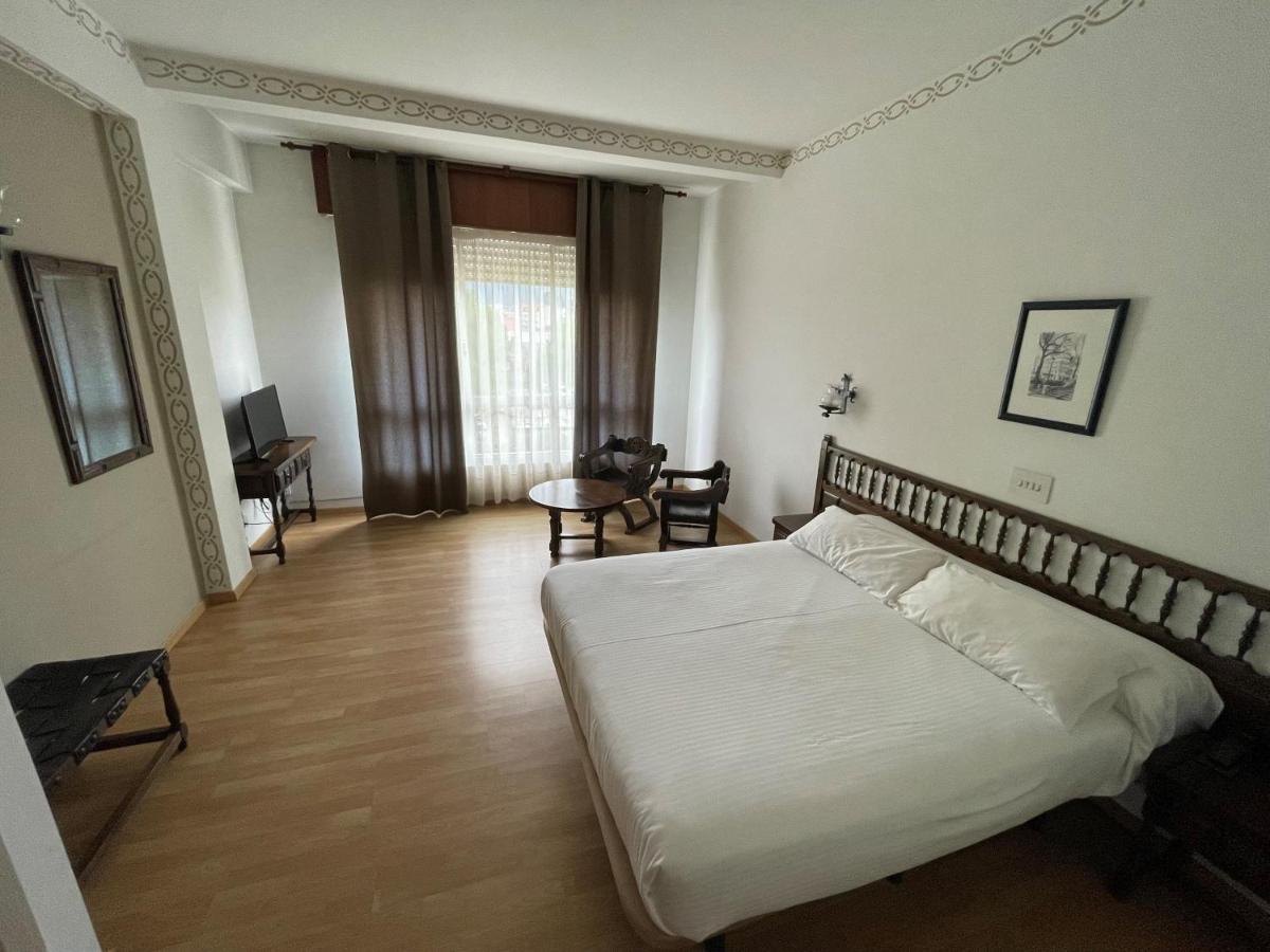 Hotel Eumesa Pontedeume Eksteriør billede
